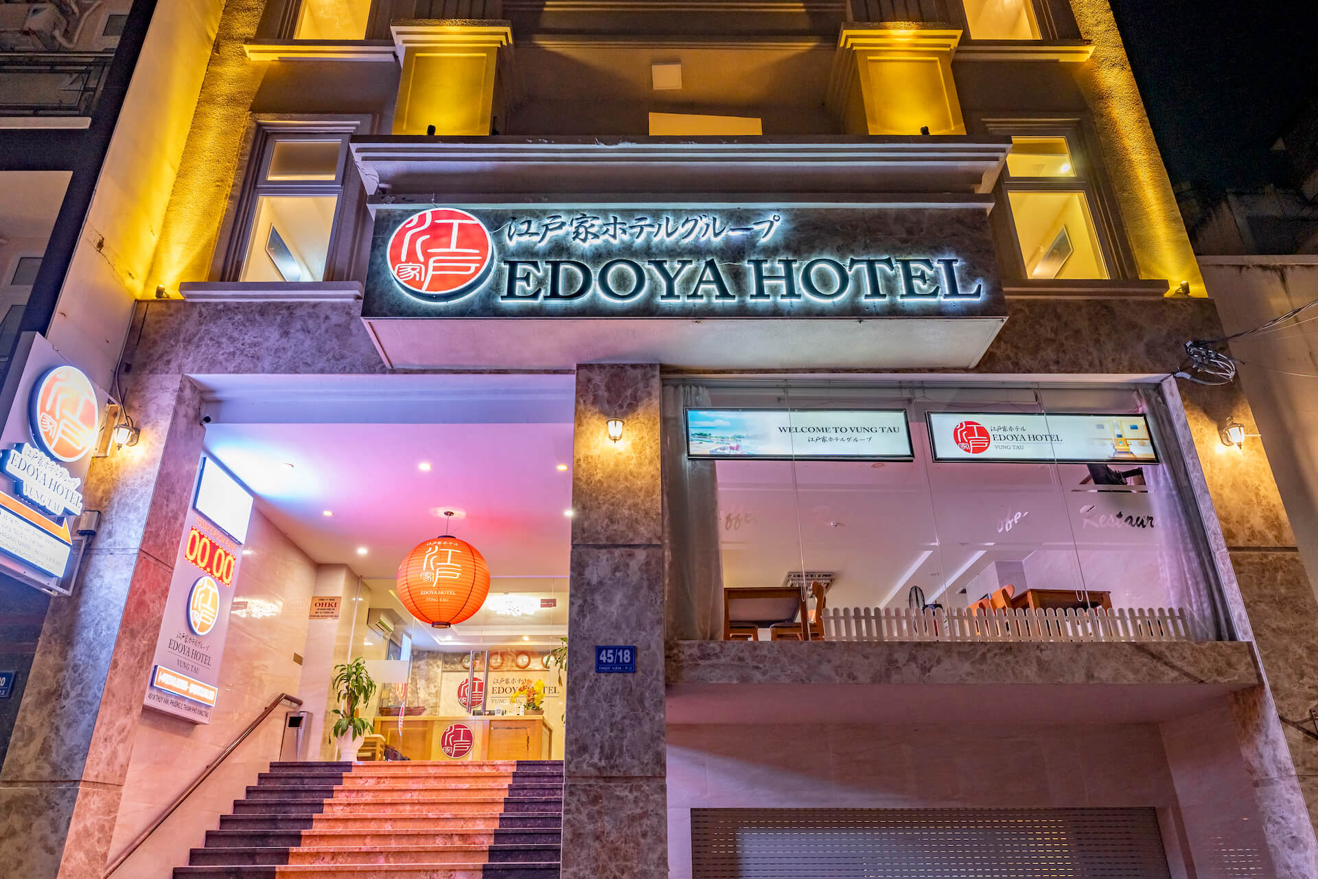 Edoya Hotel - Japanese-inspired design